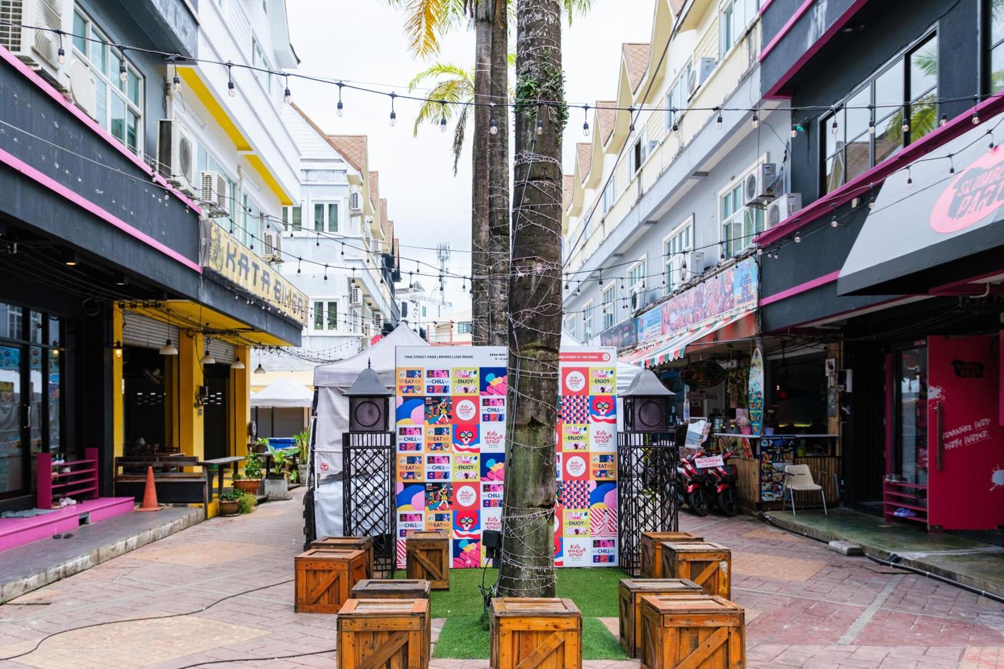 Slumber Surf Phuket Kata Pansiyon Dış mekan fotoğraf