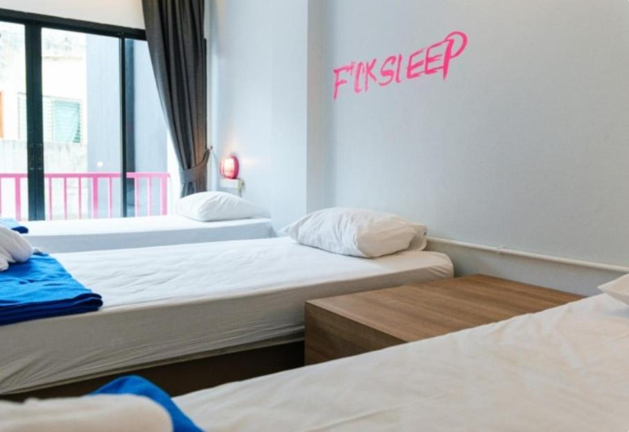 Slumber Surf Phuket Kata Pansiyon Dış mekan fotoğraf